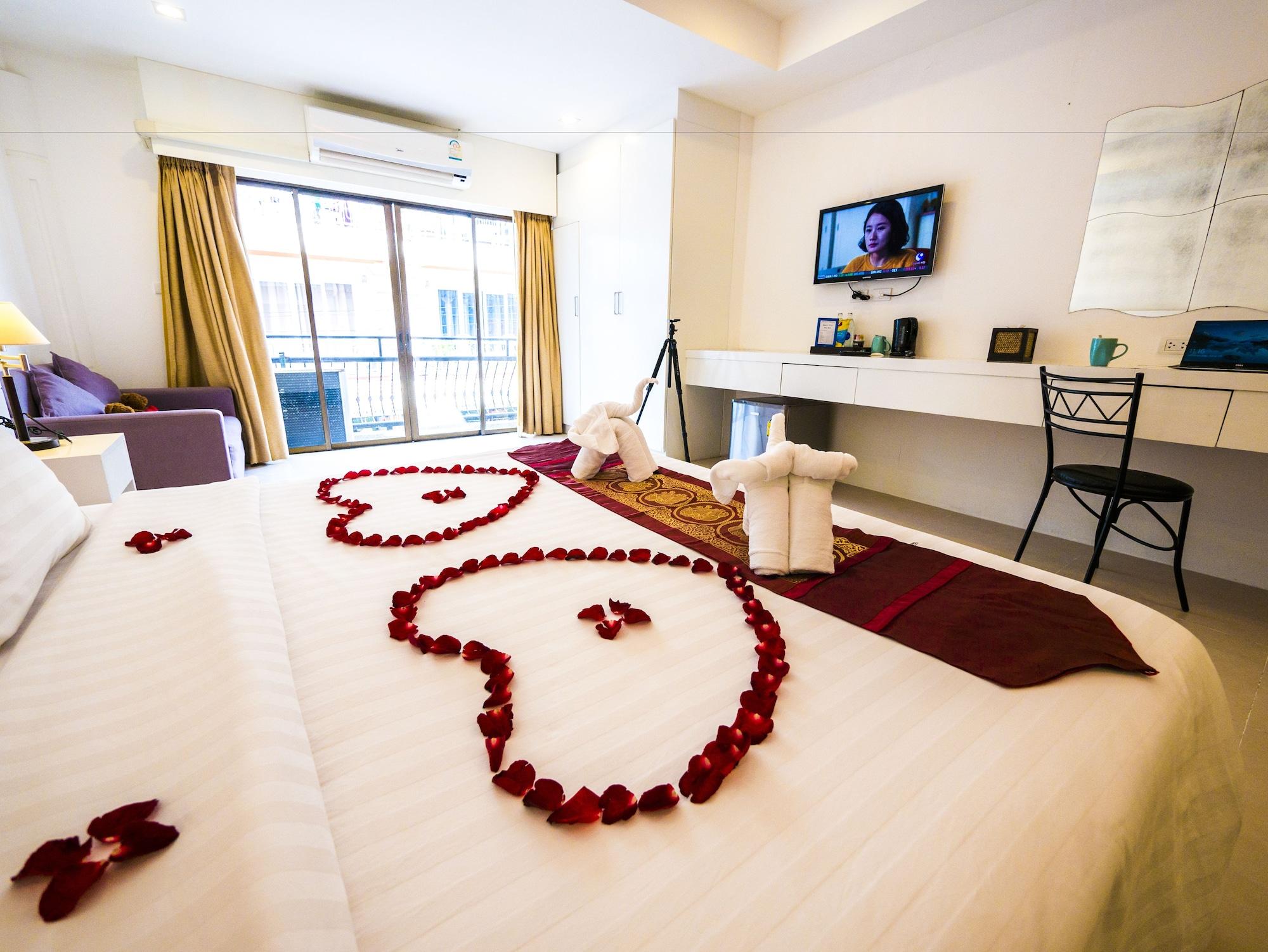 Armoni Patong Beach Hotel Zewnętrze zdjęcie